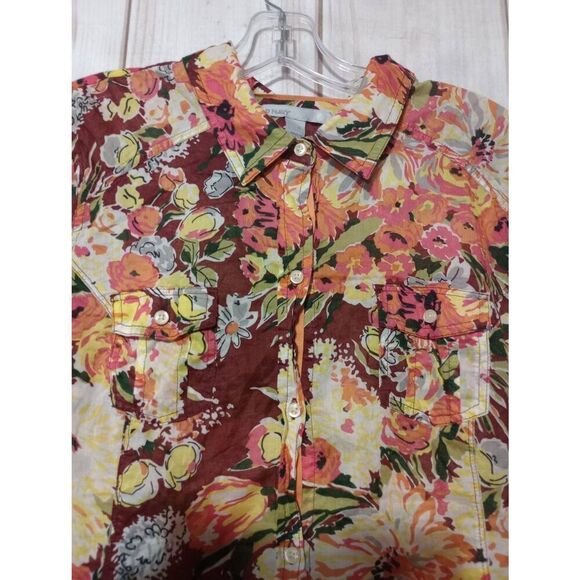 Old Navy Shirt Ladies Extra Large Red Floral Lightweight Button Front‎ Grandma - Picture 3 of 8